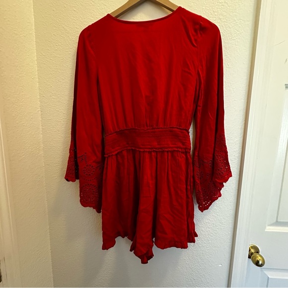American Eagle Womens Red Front Bow Tie Bell Sleeve Romper XS Smocked Waist NWT - Picture 7 of 13